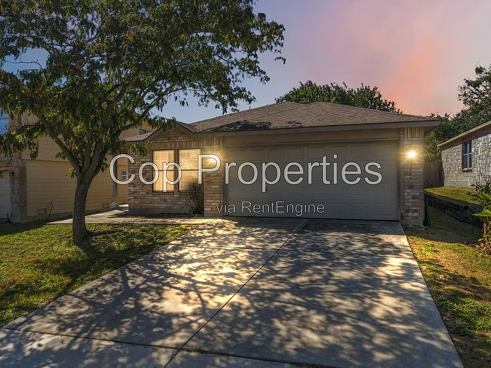 10747 Rivera Cv