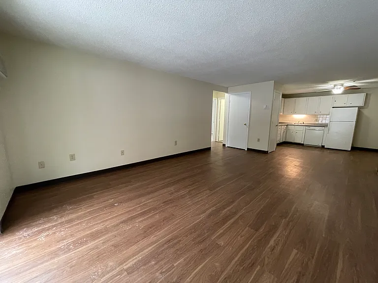 Milford Trails Apartments and Storage — Photo 41