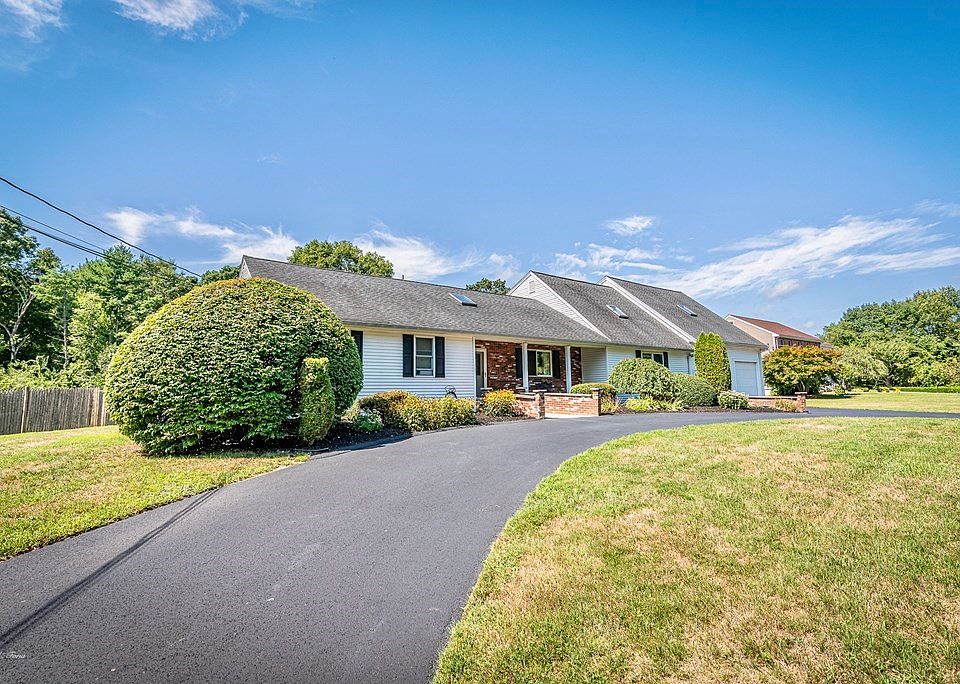 585 Locust St, Raynham, MA 02767 Zillow