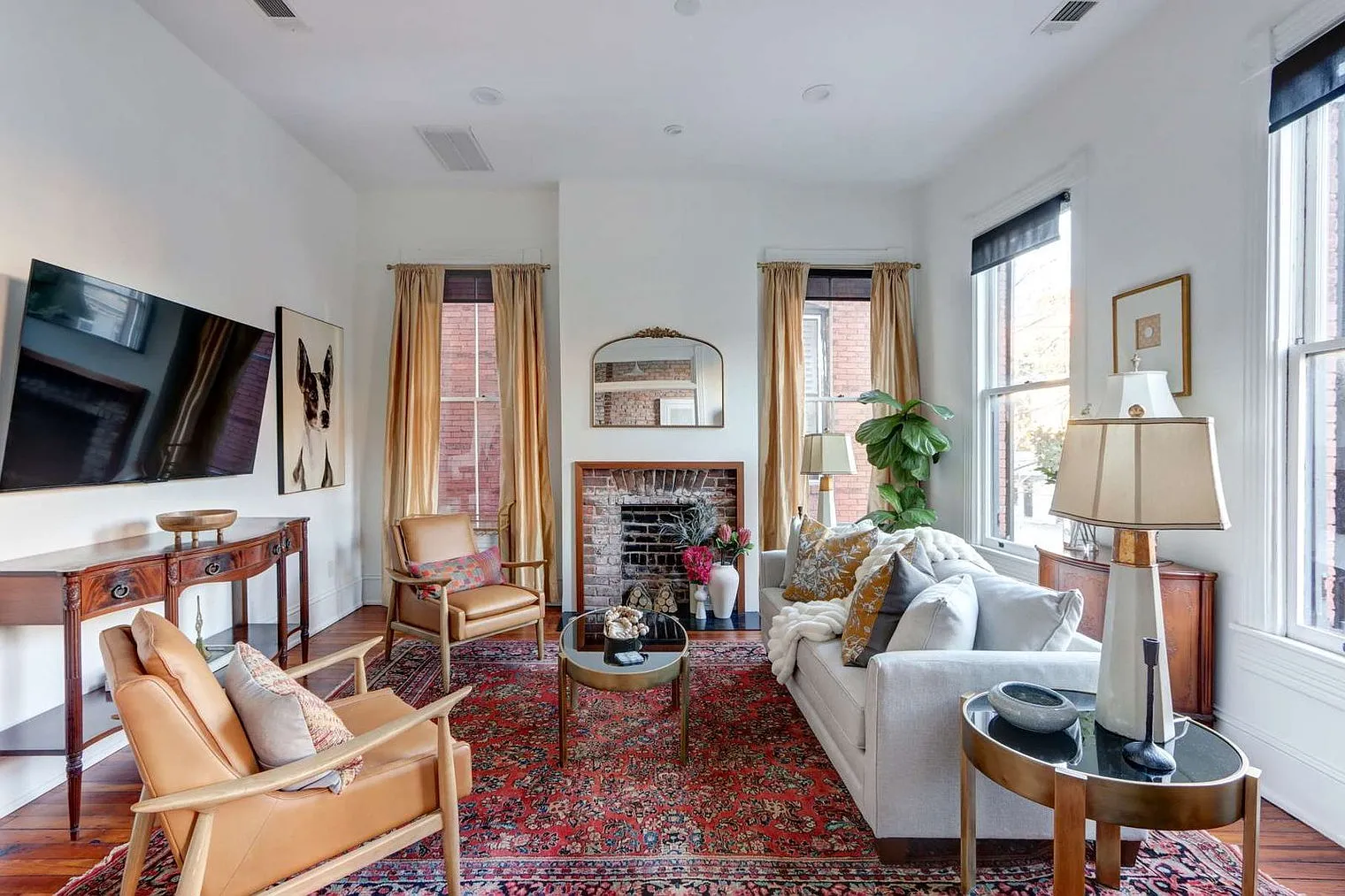 3 bed, 2.0 bath, $7,662 — Photo 3