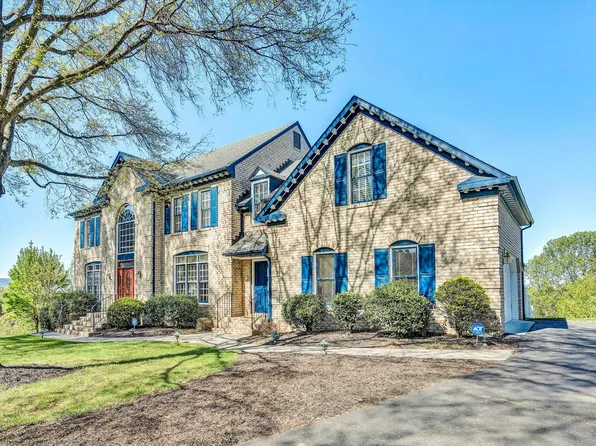 5848 Old Locke Ct, Roanoke, VA 24018