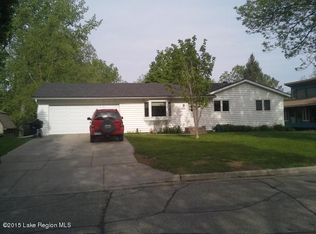 1011 Sunset Dr, Fergus Falls, MN 56537