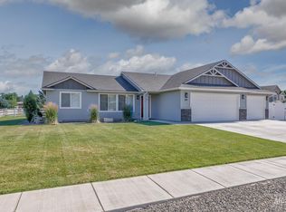 810 Grove Ln, Weiser, ID 83672