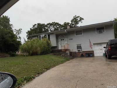 1156 Waverly Avenue, Holtsville, NY, 11742