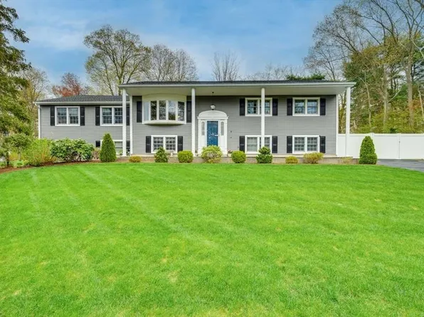 6 Harris Dr, Burlington, MA 01803