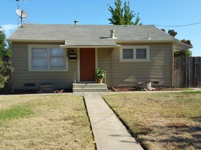 827 Caroline Ave, Galt, CA, 95632