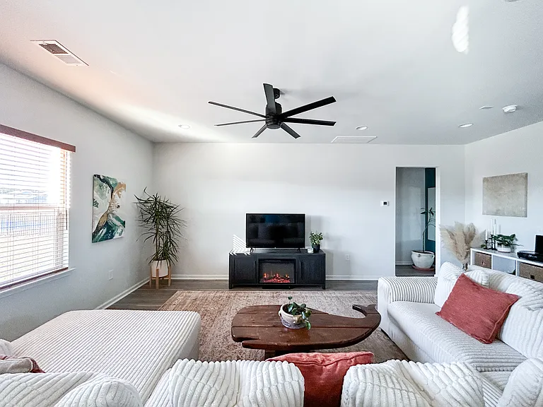 4016 Janus Dr — Photo 8