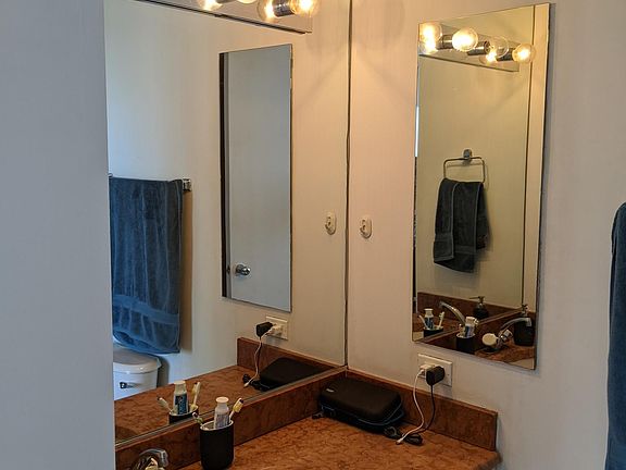 4th image of 300 E 93rd St APT 22