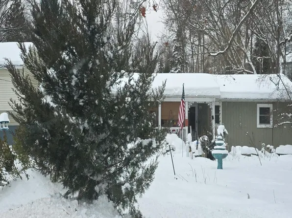 4311 Lake Harbor Rd, Muskegon, MI 49441