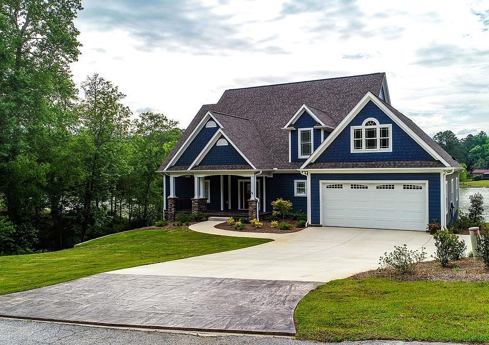 1st image of 131 Spyglass Dr