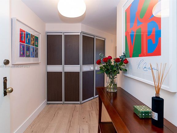3rd image of 251 Crandon Blvd APT 510