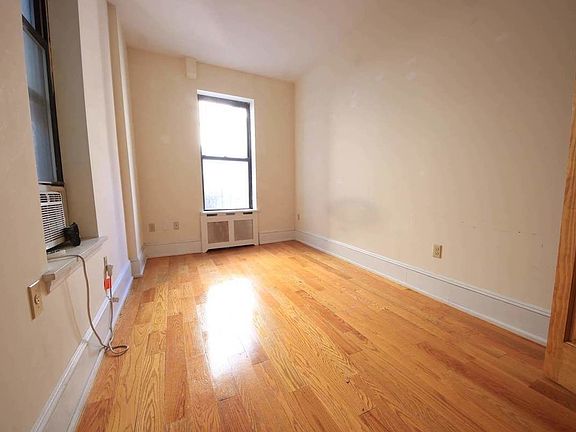 4th image of 722 Amsterdam Ave #3R