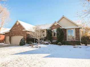 8410 W Northridge Ct, Wichita, KS 67205