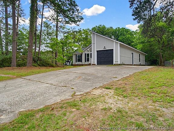 4th image of 2109 Lakeridge Dr