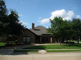 1006 Clinton St, Carrollton, TX 75007