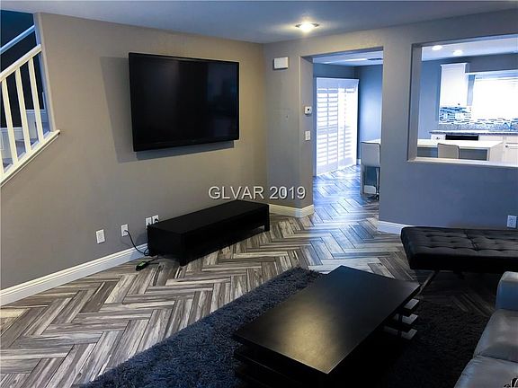 2nd image of 11564 Giles St
