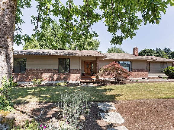 2nd image of 1818 SE 113th Ave