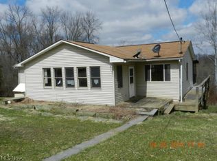 2500- E Northeast Mummey Rd, McConnelsville, OH 43756