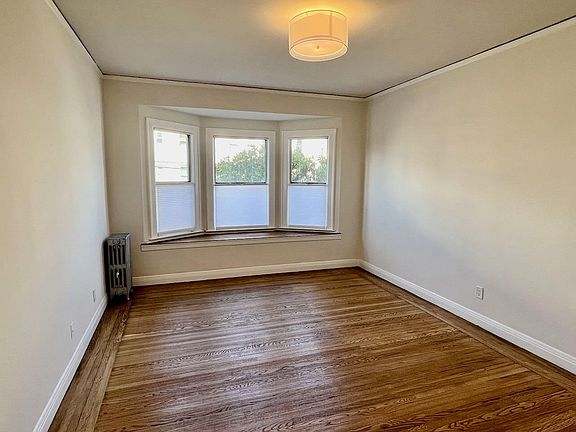 2nd image of 2715 Cabrillo St #104