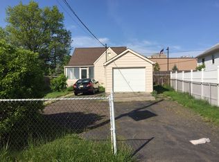 45 Knapp Ave, Edison, NJ 08817