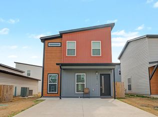 901 Tennessee Ave, Bentonville, AR 72713