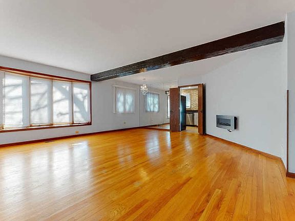 2nd image of 138 Hiawatha Trl
