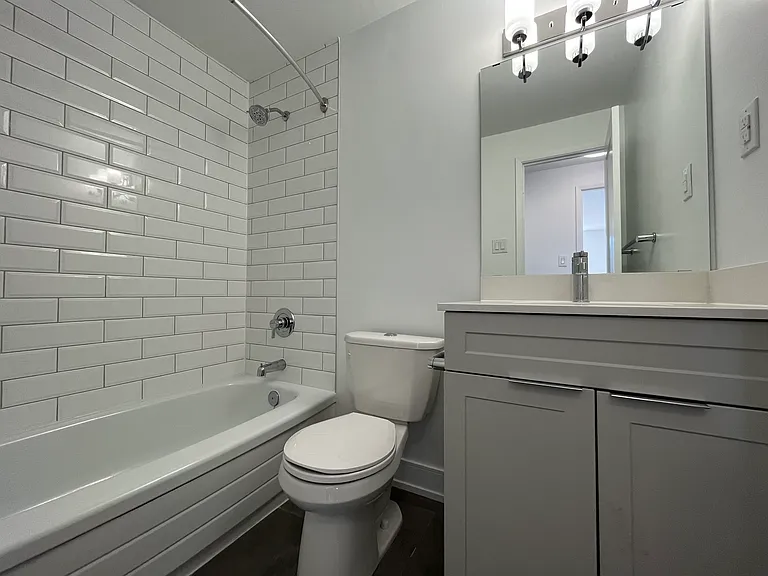 139 Christopher Dr #205 — Photo 13