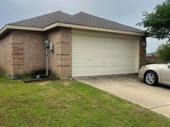 2000 Kickapoo Trl, Heartland, TX 75126