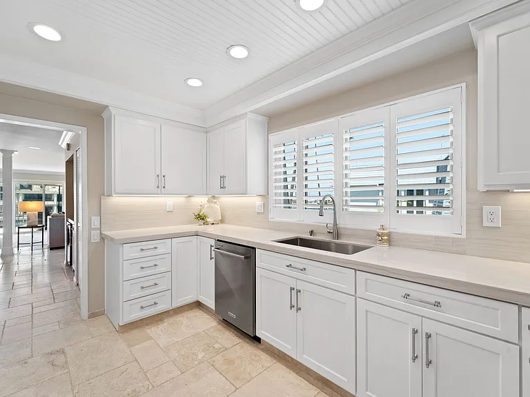 46 Antigua Ct — Photo 9