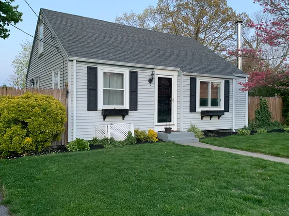 (undisclosed Address), Warwick, RI 02888