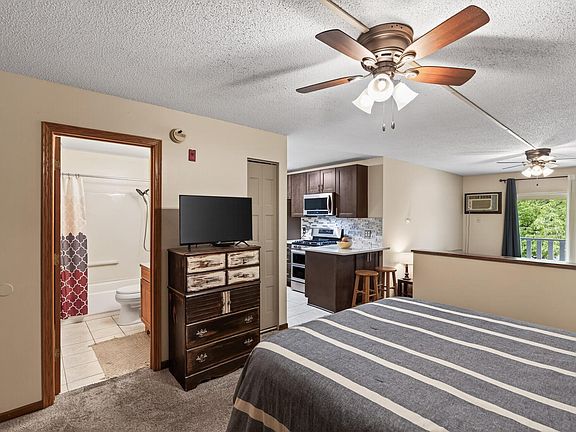 5th image of 1601 N Innsbruck Dr APT 379
