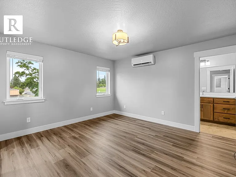 218 Academy Pl #2 — Photo 20