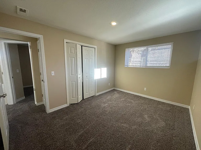2BD Garden-Level Home | Off-Street Parking — Photo 21