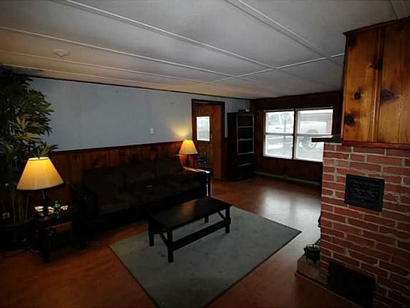 4th image of 1135 N Middle Dr