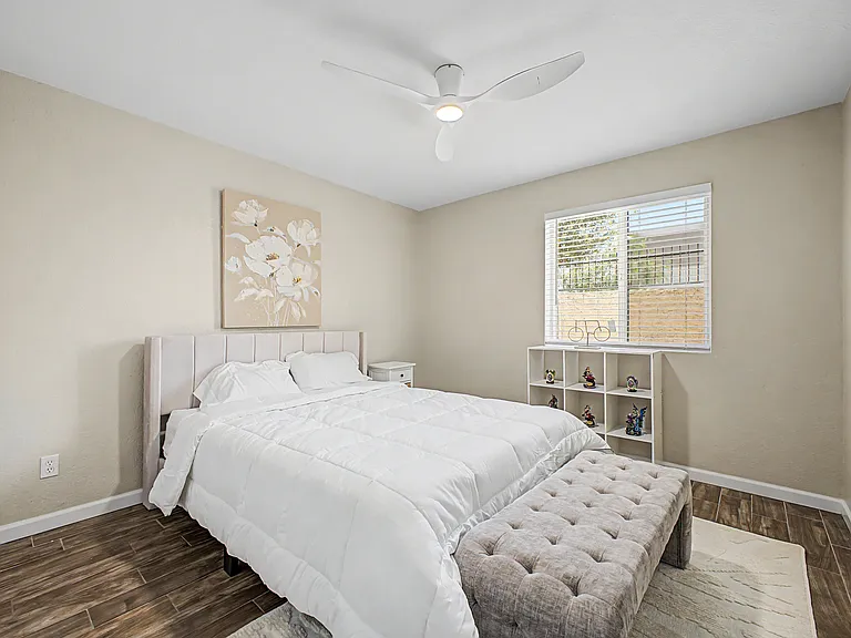 510 W University Dr #102 — Photo 12