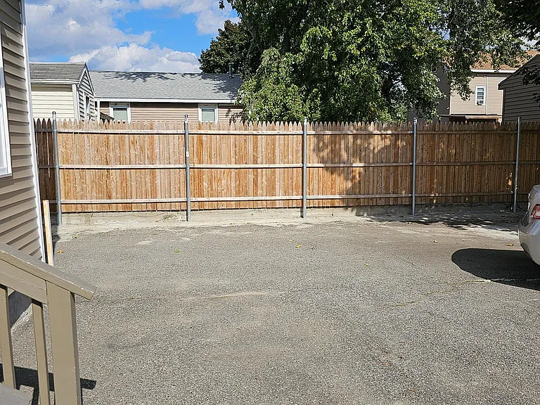 12 Halton St #2 — Photo 11