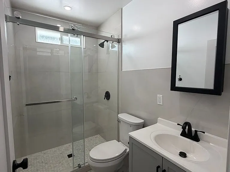 15327 S Butler Ave — Photo 5