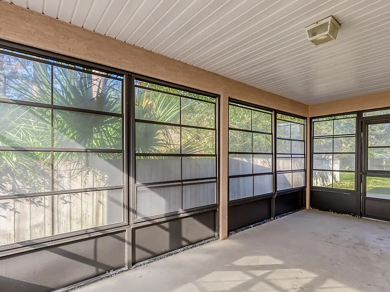 132 Marsh Island Cir — Photo 35