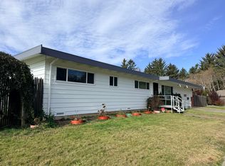 2394 Grace Ave, McKinleyville, CA 95519