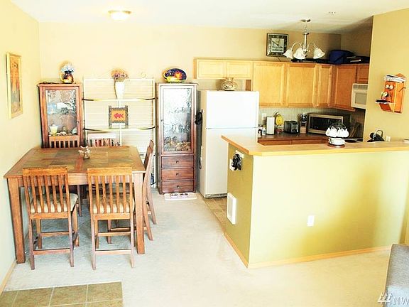 4th image of 10003 186th St E Unit 326