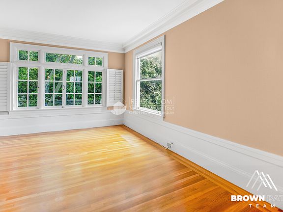 2nd image of 2155 Buchanan St #15