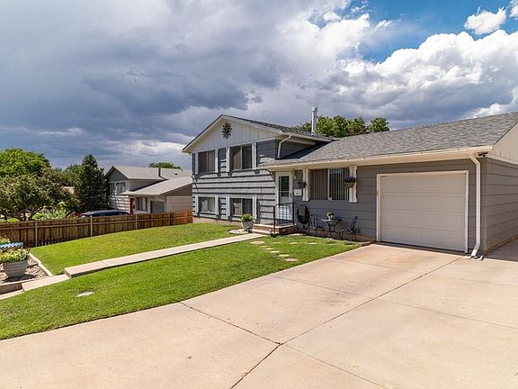 2nd image of 7 Bruce Ln