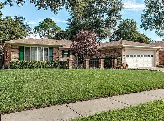 2nd image of 1717 Brookhaven Cir