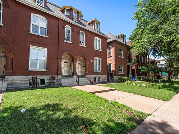 2nd image of 3333 S Jefferson Ave
