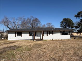 18168 189th St, Spiro, OK 74959