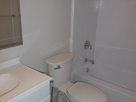 5th image of 2115 E 3300 S APT E