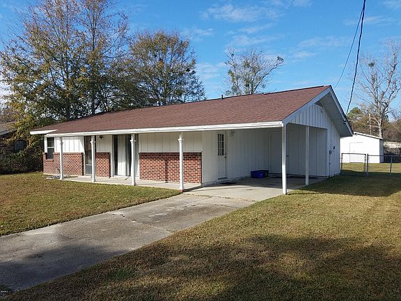 2nd image of 19 Linda Ln