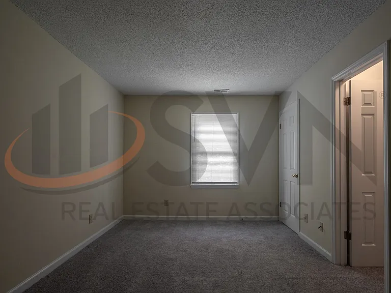 3117 Coachmans Way — Photo 13