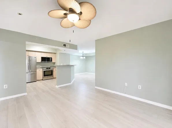 3721 NW Mediterranean Ln, Jensen Beach, FL