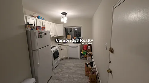 61 Selkirk Rd #5T Photo 1
